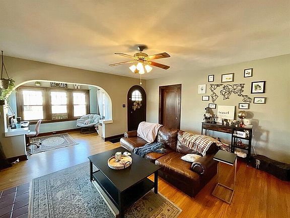 5th image of 100 N 31st St
