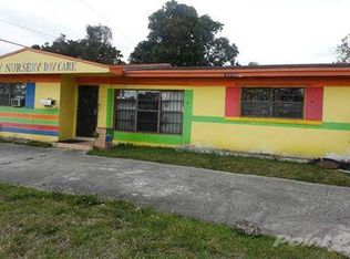 18000 NW 7th Ave, Miami Gardens, FL 33169