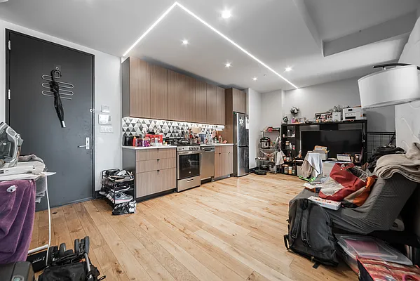 Rented by Goose Property Management LLC | media 24