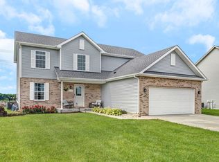 27337 W Deer Hollow Ln, Channahon, IL 60410