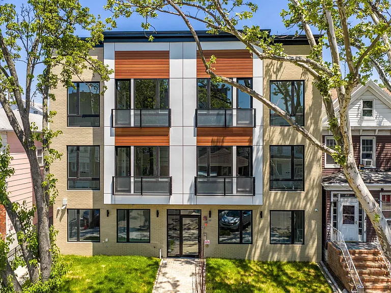 40 Lembeck Ave #201 — Photo 11