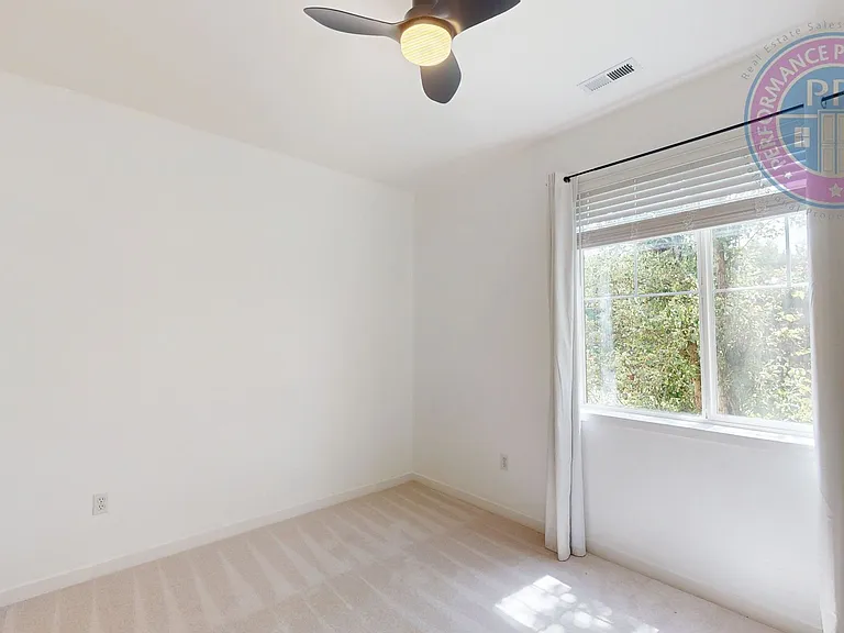 14742 SW Trout Creek Ln — Photo 14