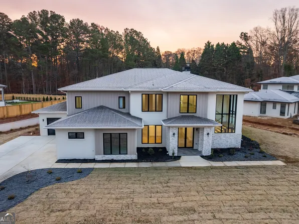 4805 Moore Rd, Suwanee, GA 30024