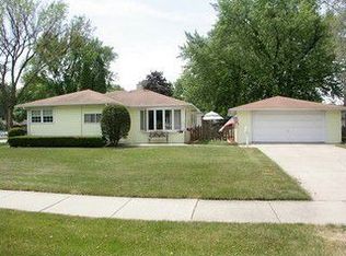 2601 Campbell St, Rolling Meadows, IL