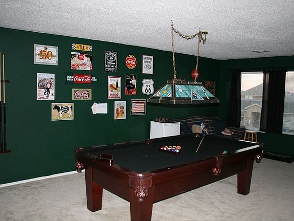 Large Gameroom