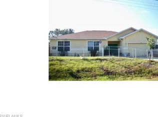 3215 29th St SW, Lehigh Acres, FL 33976