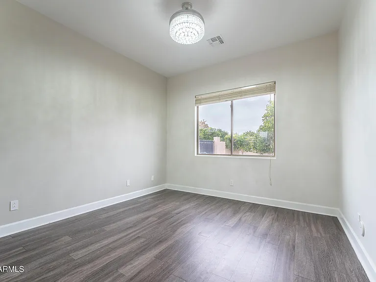 3552 E Jaeger Cir — Photo 15