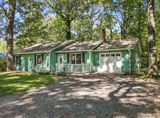 5501 Hickory Fork Rd, Gloucester, VA 23061