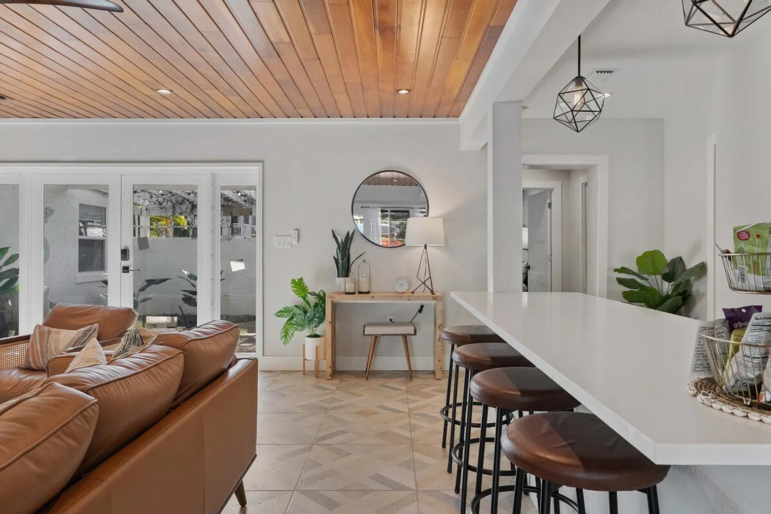 4 bed, 4.0 bath, 1797 sqft, $30,291 — Photo 3