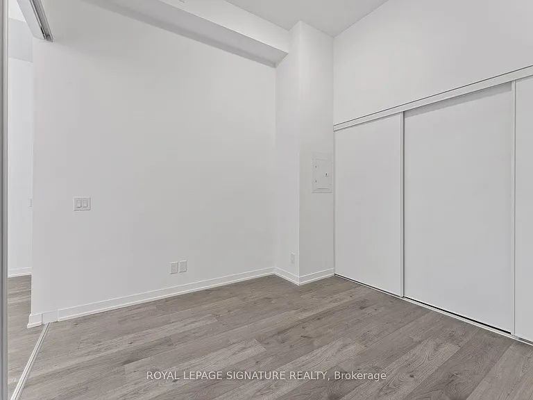 1182 King St W #201 — Photo 15