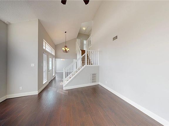 5th image of 7901 Gibsland Dr