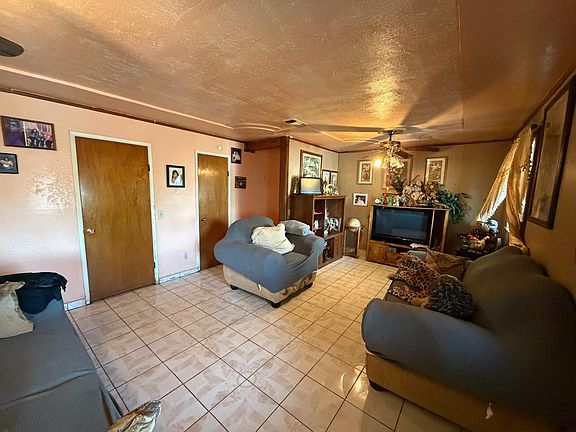4th image of 8767 S Rodriguez Ave