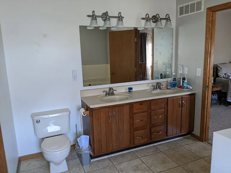 1211 Vista View Ct — Photo 70