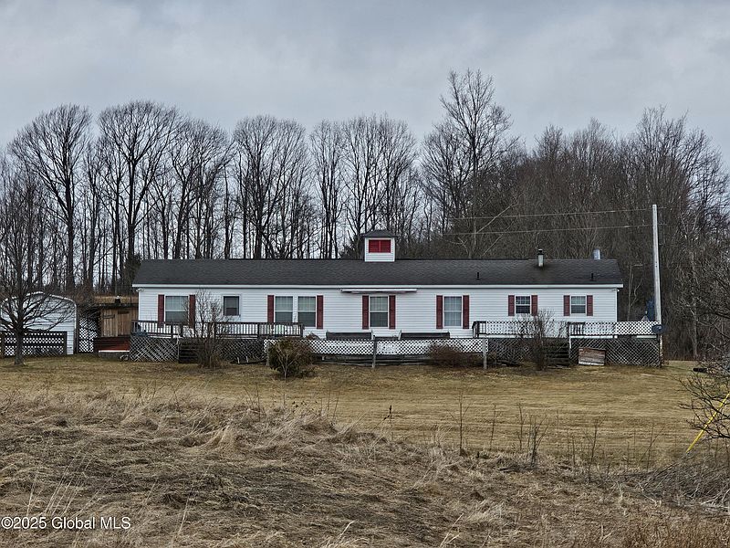 3rd image of 5 Bayer Road