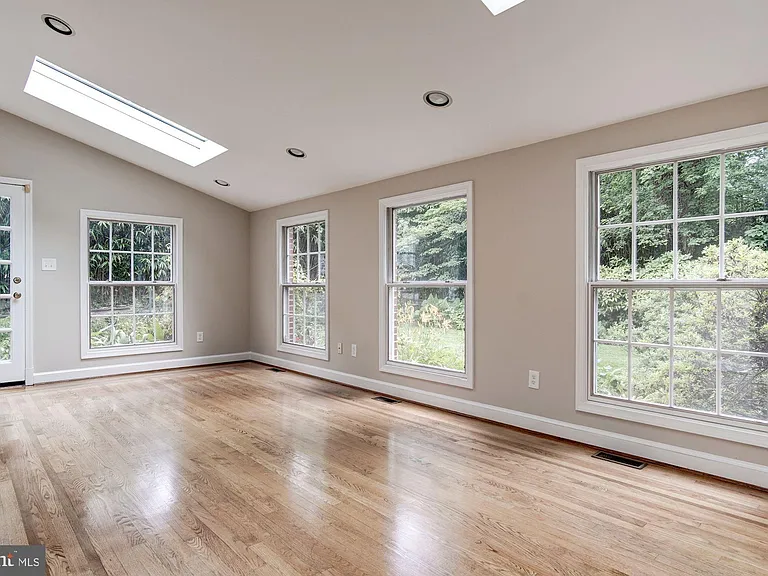 5013 Brookdale Rd — Photo 18