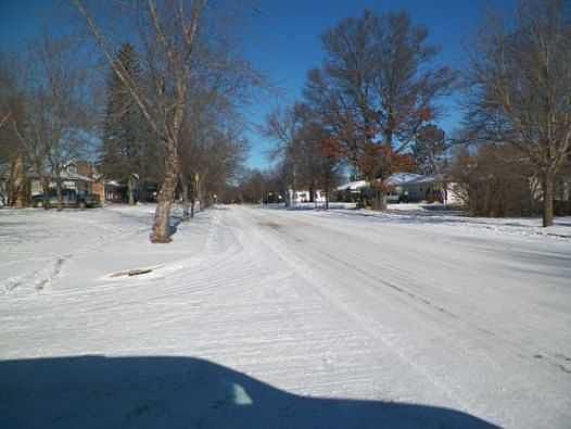 2nd image of 812 7th St NE