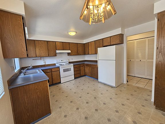 5th image of 5025 81st Pl SW APT 2