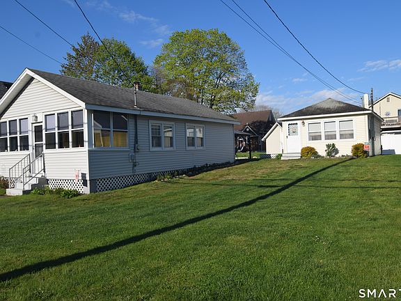 4th image of 10 Hartford Avenue