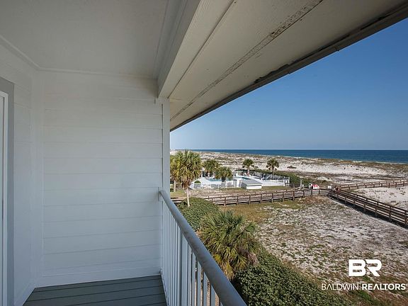 3rd image of 400 Plantation Rd #2307