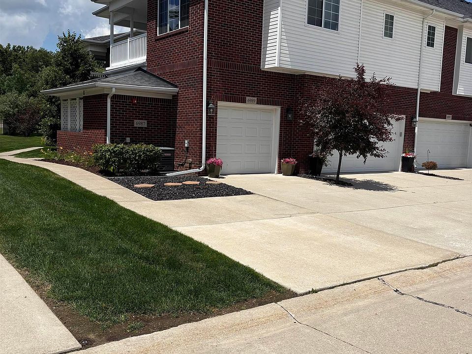 1st image of 6989 Boulder Pointe Dr