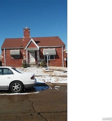 2nd image of 3315 York Ct