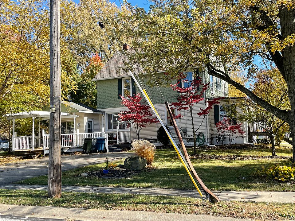 1st image of 625 Elyria Ave #1/2