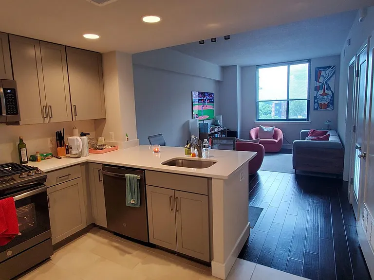 50 Florida Ave NE #601 — Photo 7