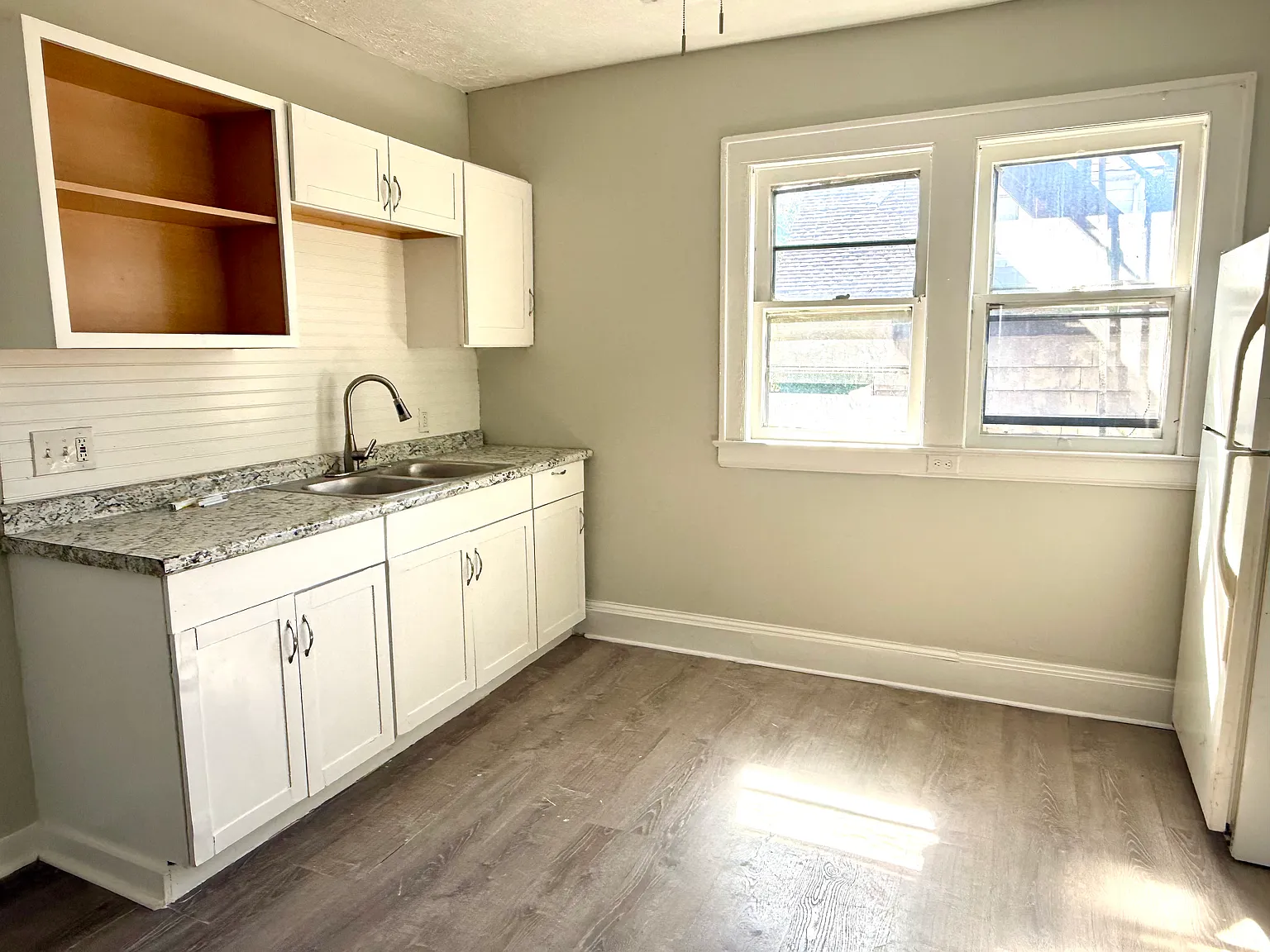 2 bed, $875 — Photo 4
