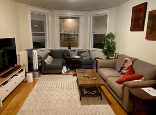 28 Littell Rd APT 6, Brookline, MA 02446