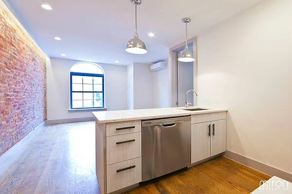 Rented by Miron Properties | media 22