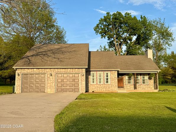 8018 S County Ln #214, Joplin, MO 64801