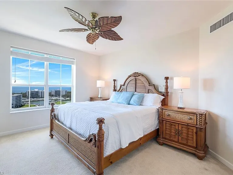 300 Dunes Blvd #5 — Photo 11