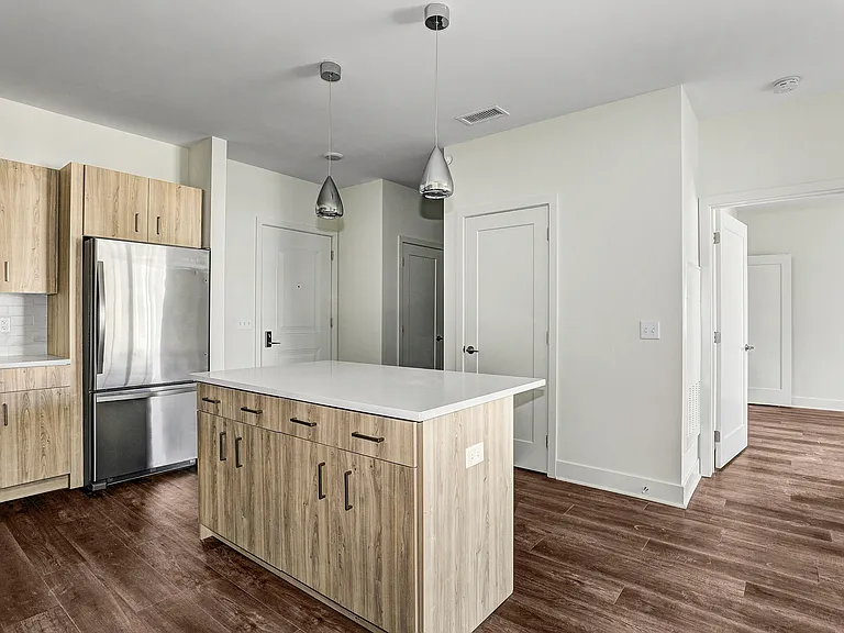 Inwood at Renaissance Square — Photo 23