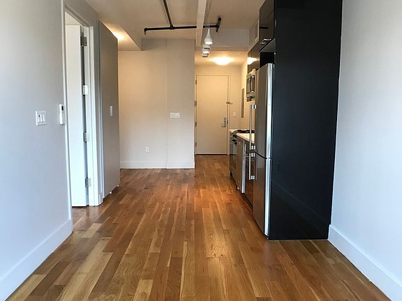 4th image of 880 Dekalb Ave APT 308