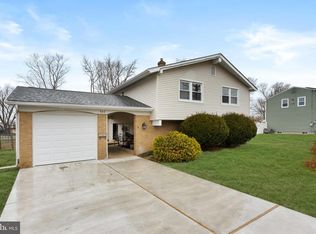 707 Parry Blvd, Cinnaminson, NJ 08077