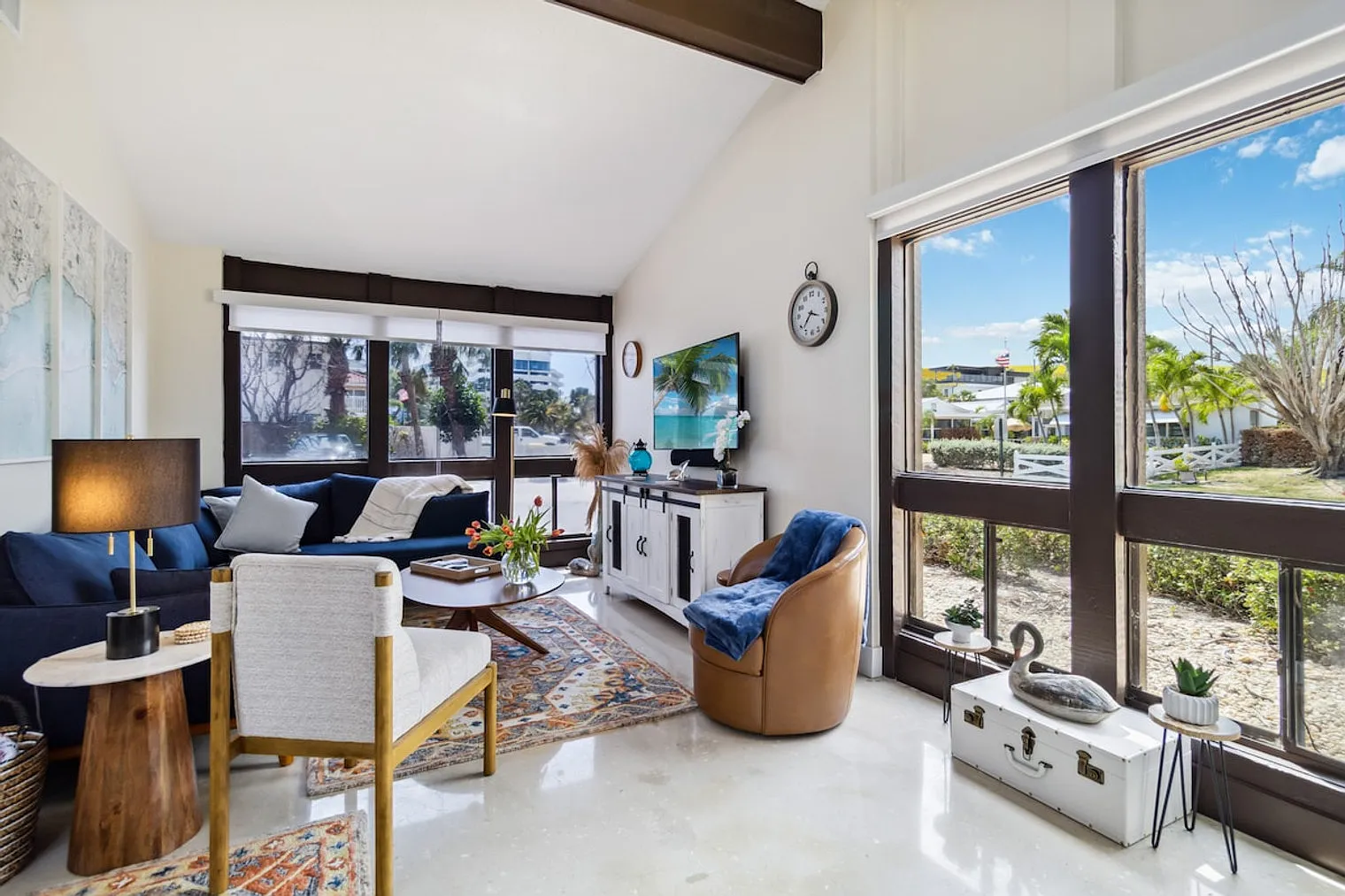 2 bed, 2.0 bath, $4,045 — Photo 2