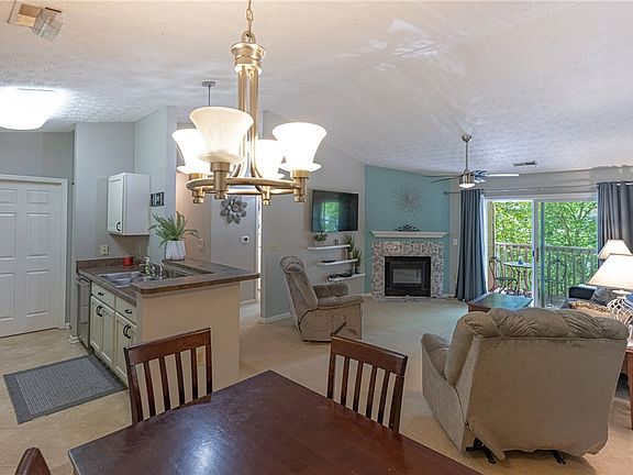 2nd image of 6611 Brigham Sq APT 5