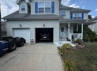 306 Fox Run Cir, Egg Harbor Township, NJ 08234