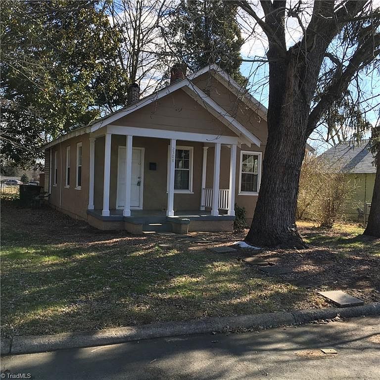 2508 Spruce St, Greensboro, NC 27405 Zillow