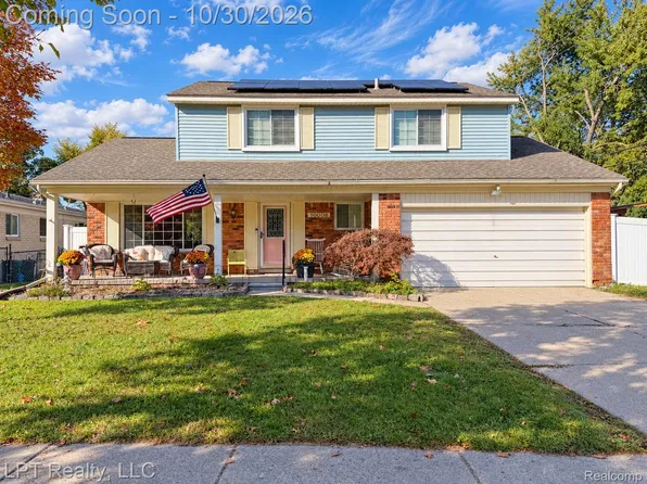 10008 Continental Dr, Taylor, MI 48180