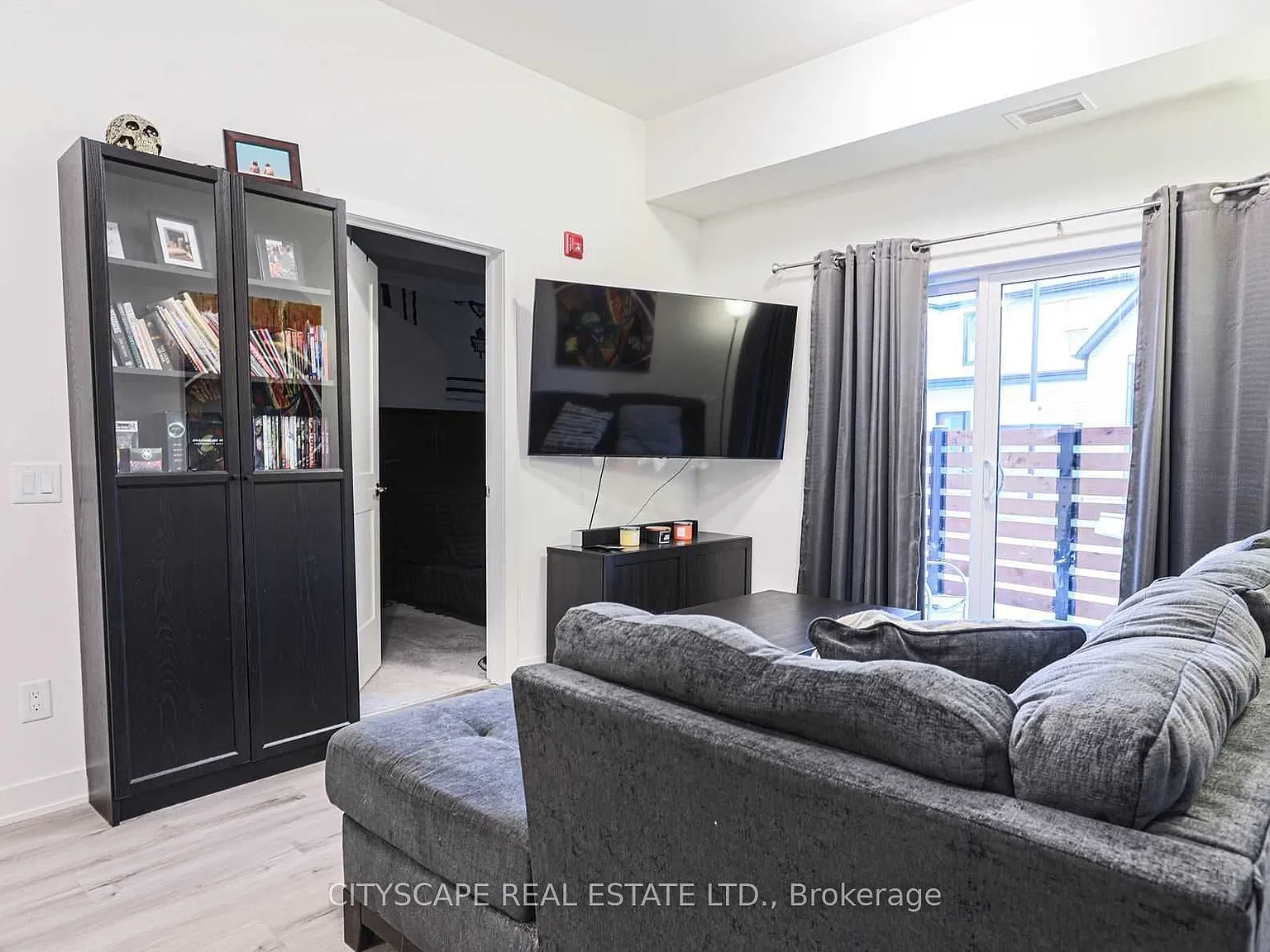 2 bed, $3,000 — Photo 4