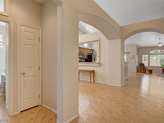 3rd image of 5090 Shadow River St