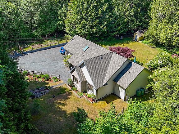 3rd image of 278 Grovehill Rd