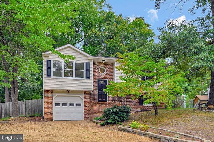 1st image of 105 Sagun Dr
