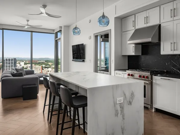 1616 W End Ave #2609, Nashville, TN 37203