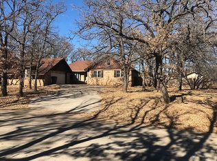 1205 Oakridge Rd, Ardmore, OK 73401