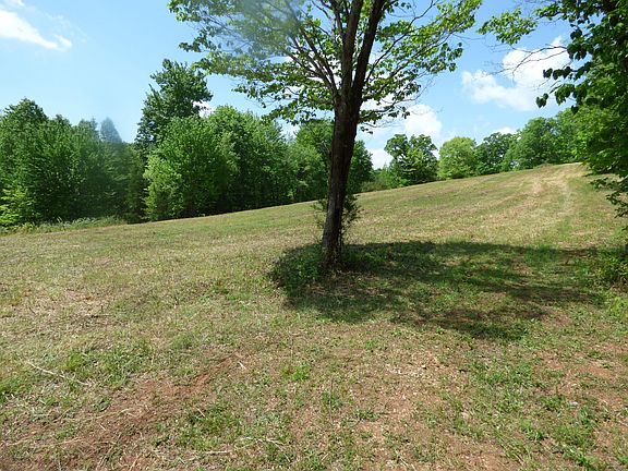 5th image of 148 Cunningham Blvd