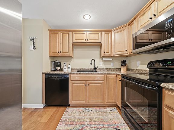 2nd image of 87 Colby Road
