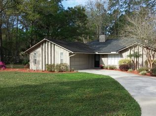 105 Point Of Woods Trl, Palatka, FL 32177
