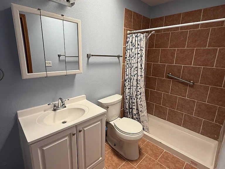 2801 Mirto Dr NE — Photo 9